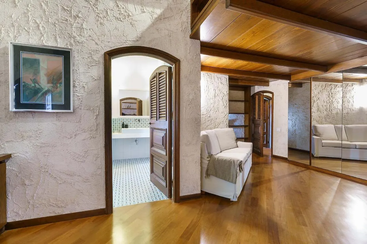 Villa Blue Moon Fontane Bianche